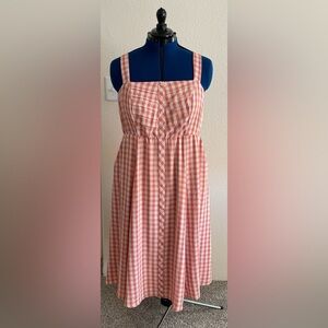 TORRID- Gingham maxi dress- ruching, and adjustable straps